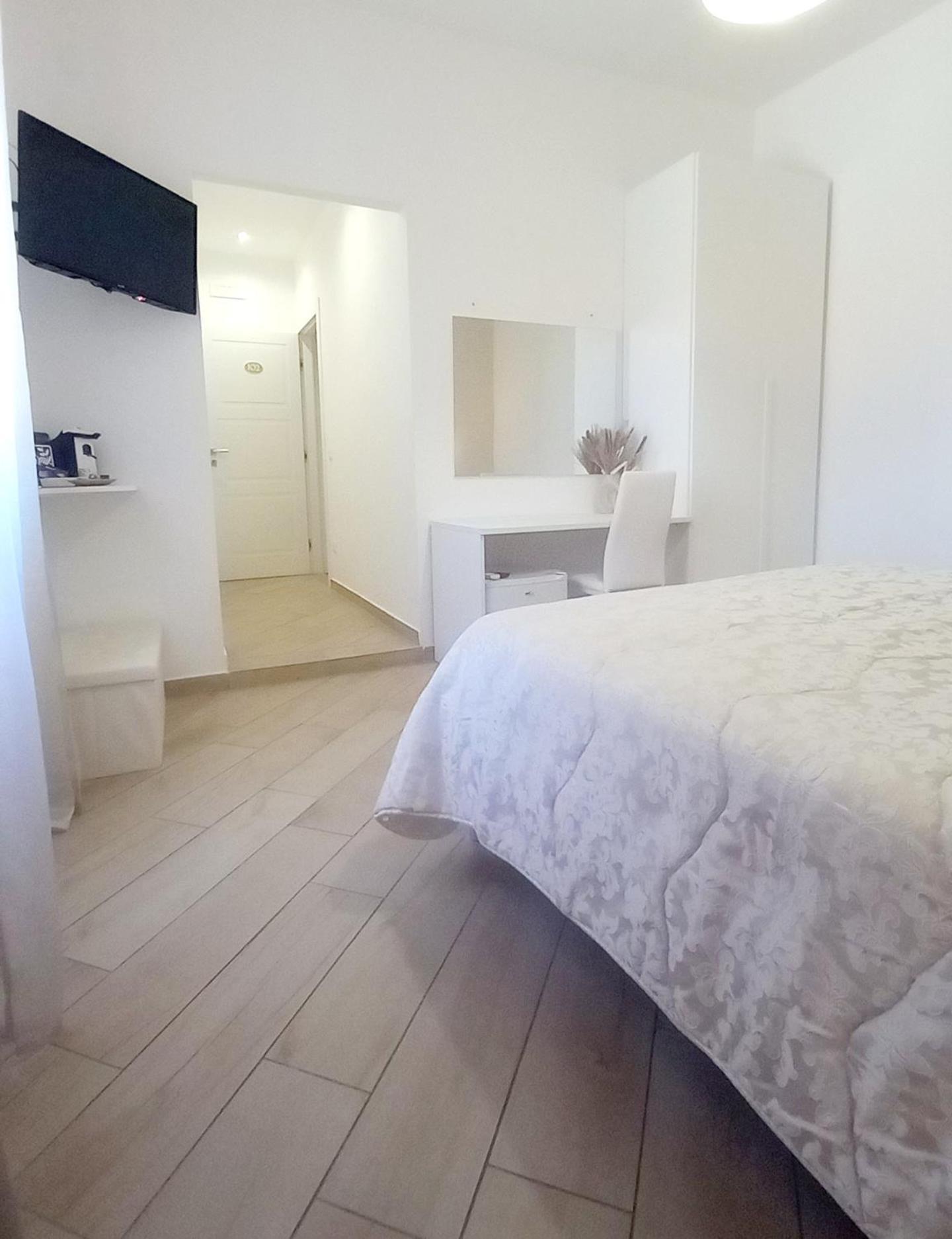 Casa Francesca E Rooms Santa Maria di Castellabate Exterior foto